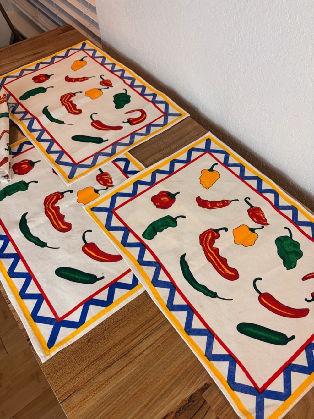 🌶️✨ Southwestern Kismet Pepper Placemat & Towel Set– 3 Placemats + 1 Towel ✨🌶️